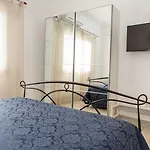 Veda Elegant 게스트하우스 4*