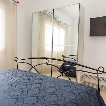Veda Elegant بيت ضيافة 4*