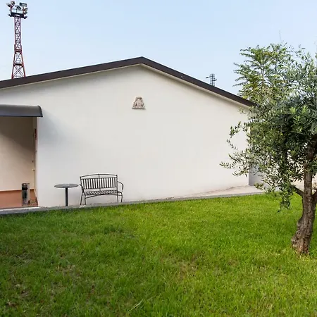 Veda Elegant Guest house 3*