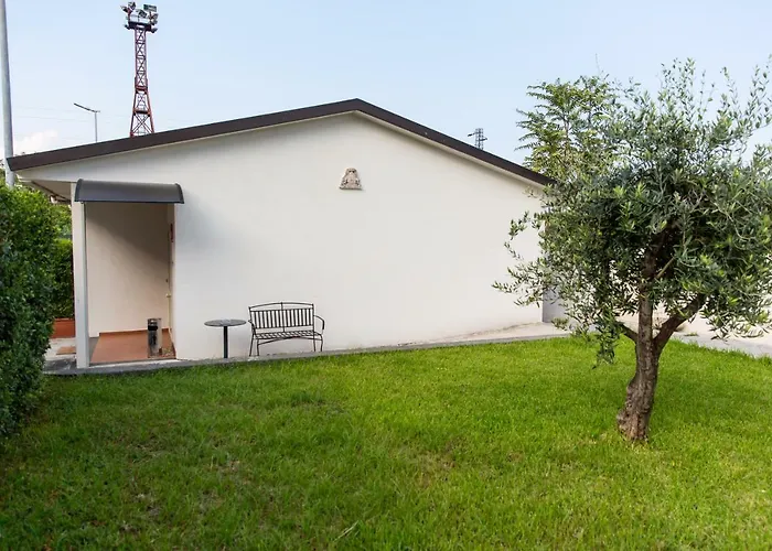 Veda Elegant Πανσιόν 4*