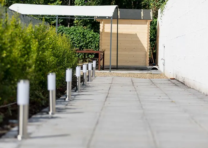 Πανσιόν Veda Elegant 4*