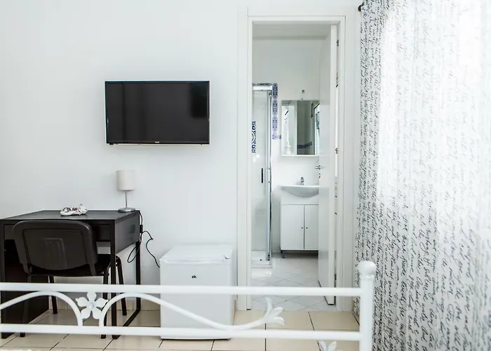 Veda Elegant Πανσιόν 4*
